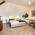 Staroměstský Penzion Tábor