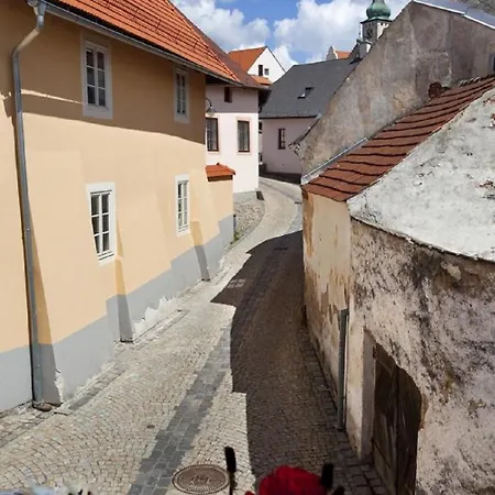 Staroměstský 3*