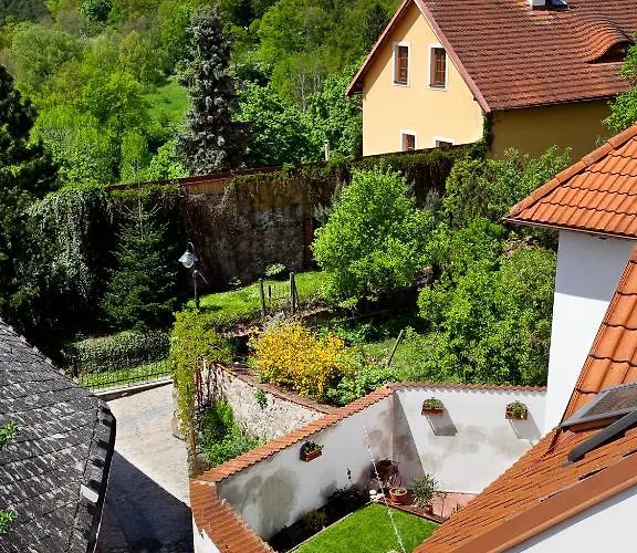 Staroměstský